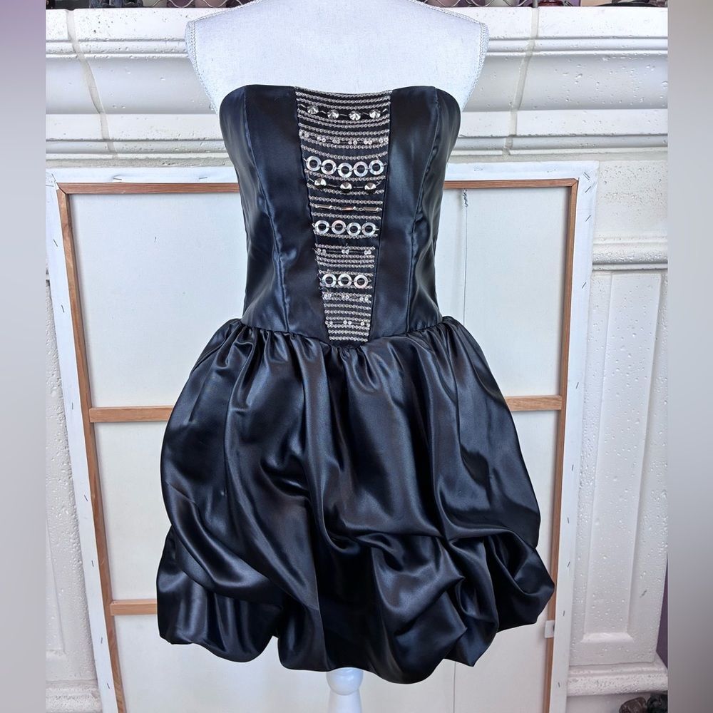 Gunne Sax Jessica McClintock VTG Black Satin Bubble Dress w/ ornamented bodice